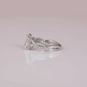 Bague de fiançailles en diamant de laboratoire, taille radiant, avec halo, pour femme, bijoux de mariage, cadeau d'anniversaire - Product Image 3
