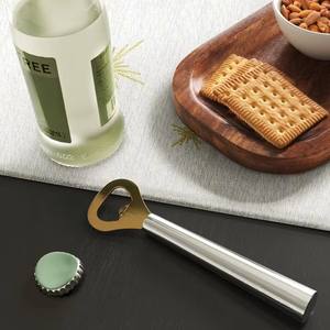 Abridor de Botellas de Acero Inoxidable con Cabeza con Acabado Dorado, Diseño Moderno y Elegante, Agarre Ergonómico, Herramienta de Barra Duradera de Primera Calidad para Fiestas - Product Image 3