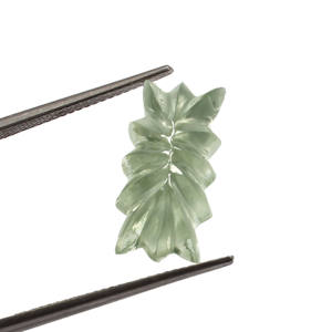 Améthyste verte Pierre précieuse en vrac Forme fantaisie naturelle Pierre précieuse sculptée pour bijoux uniques Produit en vrac - Product Image 1