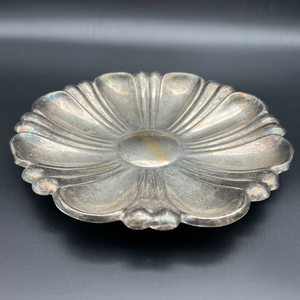 Plaque à Bougie en Métal Laiton Fini Patine Antique - Product Image 1