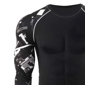 Services OEM ODM, Rash Guard pour homme à manches longues, respirant, en spandex et polyester, coupe ajustée, taille adulte, Rash Guard pour homme en vente - Product Image 4