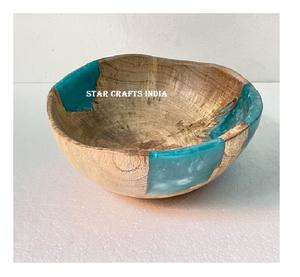 Bol en bois et résine décoré en résine de haute qualité, un article de cuisine beau et fonctionnel pour servir des aliments - Product Image 3