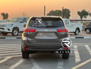 Toyota Highlander LE 2019 3.5L V6. AWD 4X4 - Product Image 4