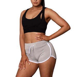 Ropa de dormir para mujer, pantalones cortos deportivos con sujetador deportivo, logotipo personalizado al por mayor, listo para enviar - Product Image 1