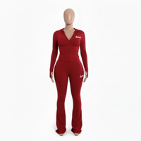 Conjunto de Sudadera con Capucha y Pantalones Acampanados de Alta Calidad para Venta al por Mayor, Personalizable, Casual, con Logotipo Sólido, Traje Deportivo Rojo para Mujer