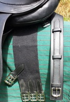 Ensemble de selle de cheval en cuir indien de qualité supérieure avec sangle de circonférence pour équipement de cheval de couleur marron noir pour selle anglaise en gros