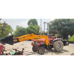 รถแทรกเตอร์สำหรับการเกษตรขั้นสูงพร้อมเครื่องยนต์ที่ทนทานสำหรับการเพาะปลูกและการใช้งานภาคสนาม - Product Image 1