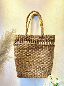 Natural Water Hyacinth Eco-Friendly <b>Storage</b> <b>Basket</b> with Handle for Clothing and Multi-Purpose Use - Product Image 2