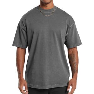 Camiseta Gráfica Oversize de Color Gris para Hombre, 230 g/m², Cuello Redondo, 100% Algodón, Lavado Ácido, Estilo Urbano Personalizado, Secado Rápido y Transpirable - Product Image 1