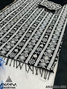 Mode pakistanaise superbe couleur noire col rond broderie coupe droite bordure longue longueur Kurti & bas avec ensemble Dupatta - Product Image 4