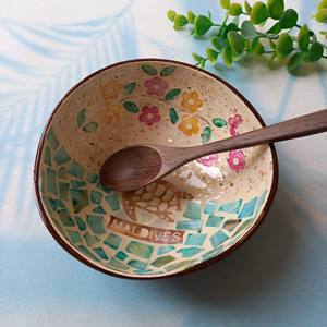 Bol de noix de coco avec nacre incrustée Style mignon bol de noix de coco de salade de haute qualité article décoratif par Vitratro - Product Image 2