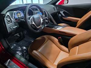 ข้อเสนอสุดคุ้มสำหรับรถ Corvette Stingray Coupe ปี 2014 วิ่ง 19800 ไมล์ เครื่องยนต์ V8 6.2 ลิตร สมรรถนะสูง - Product Image 6