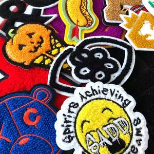 Fabricant de patchs Offre Spéciale personnalisé coudre sur Chenille Patch broderie Badge brodé patchs de créateur personnalisés - Product Image 3