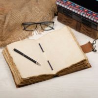 Journal relié en cuir vintage A4, fleur bleue, rétro, journal de voyage et carnet de croquis, reliure à points, cadeau avec clé