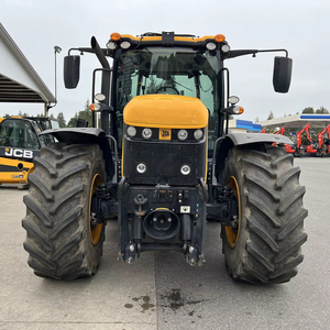 Trattore a Ruote JCBB Fastrac 4220 4WD 2022 con <span class=keywords><strong>Motore</strong></span> <span class=keywords><strong>FPT</strong></span> 230HP, Alta Produttività, Trasmissione a Ingranaggi, Garanzia di 3 Anni - Product Image 1