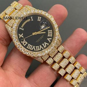 Montre de luxe en or sertie de moissanite avec cadran noir, chiffres romains, bijoux hip-hop, brillance VVS - Product Image 1