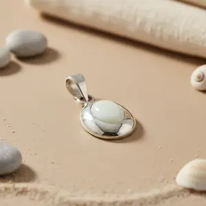 Collar con Colgante Ovalado de Plata 925 para Mujer, Uso Diario, Estilo Religioso, Material de Oro Rosa y Platino, Chapado en Rodio - Product Image 3