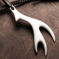 จี้สร้อยคอรูปปลาโลมา FX062เครื่องประดับโชคเกอร์ผู้ชายเครื่องประดับสีผู้หญิงสไตล์ชนเผ่าเลียนแบบสร้อยคอกระดูกจามรี - Product Image 6