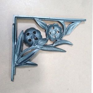 Antique <b>Heavy</b> <b>Duty</b> Cast Iron Aluminium Wall <b>Bracket</b> Brass Decorative Shelf <b>Brackets</b> Direct From Indian Manufacturers <b>Low</b> Price - Product Image 4