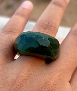 Bague de déclaration à facettes en pierre précieuse Aventurine verte naturelle Belle Aventurine sculptée à la main Bijoux en pierres précieuses - Product Image 1