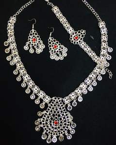 2024 Indian Manufacturer's Collection Vintage Fashion 24K Gold Plated Copper Necklace <b>Set</b> with Classic <b>Pearl</b> <b>Jewelry</b> - Product Image 2