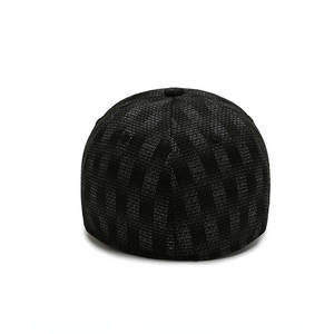 Gorra de Béisbol de la Mejor Calidad, Fabricada en Pakistán, Negra, Transpirable, Ligera, Deportiva, Formal, 100% Algodón, Ajustable - Product Image 4