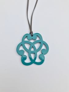 Collar con colgante de roseta de estilo Tribal único para mujer, aspecto bohemio con acabado de laca de cuerno de búfalo Natural, estilo de amor ecológico - Product Image 3