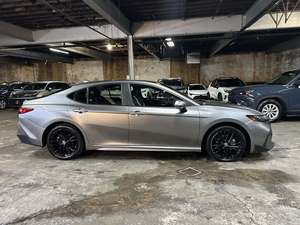 Clean 2024 para Camry SE AWD volante a la izquierda - Product Image 6