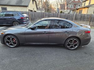 2022 R0ME0 Giulia Veloce Low Mileage Turbo Engine Automatic Transmission <b>Panoramic</b> Sunroof LED Headlights Ready to Ship - Product Image 3