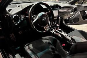 S-Scion FR-S 2013 d'occasion, boîte manuelle 6 vitesses - Product Image 4