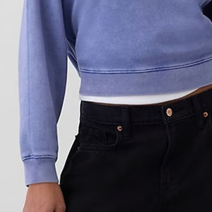 Sudadera de Color Sólido para Mujer, Estilo Urbano y Diseño con Logotipo Personalizado, Mezcla de Algodón Suave, Corte Recortado con Mangas Completas 2026 - Product Image 3