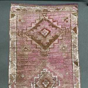 Tapis turc Herki 2,5x11,3 pi (77x344 cm), tapis persan vintage rose - Product Image 3
