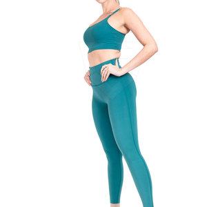 Ensemble de yoga pour femmes avec logo personnalisé, nouveau design, léger, respirant - Product Image 5
