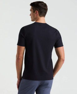 T-shirt décontracté pour hommes Tenue de rue personnalisée Mode quotidienne Fournisseur de vêtements Tissu confortable Approvisionnement en gros en vrac - Product Image 2