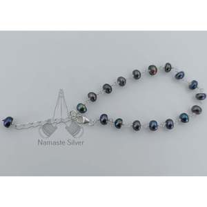 Pulsera Boho Hecha a Mano para Niñas y Mujeres, con Cuentas de Perlas Negras y Borla de Plata de Ley, para Bodas, Aniversarios y San Valentín - Product Image 3