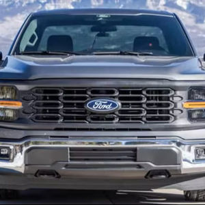 FO RD F-150 XL 4X4 2025 d'occasion, conduite à gauche/droite - Product Image 1