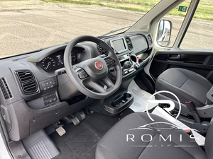 Minibus Fiat Bianco con Porta Scorrevole e Sedili Interni Guida a Sinistra EURO 5 Benzina Trasmissione Manuale Oltre 130 km/h - Product Image 4