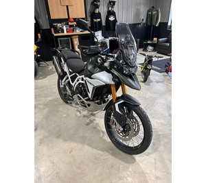 Prix abordable pour la nouvelle moto Triumph Tigers <span class=keywords><strong>900</strong></span> <span class=keywords><strong>Rally</strong></span> <span class=keywords><strong>Pro</strong></span> Adventure 2025, prête pour l'expédition mondiale - Product Image 4