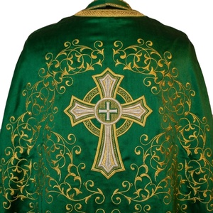 Conjunto de Vestimenta Sacerdotal Ortodoxa de Lujo en Seda Verde con Detalles en Oro, Tendencia 2026, para Exportación Global en Ceremonias - Product Image 6