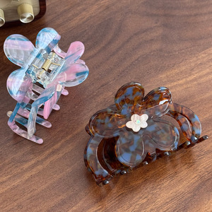 DOWELL Vente en gros Élégant 3D <span class=keywords><strong>Fleur</strong></span> <span class=keywords><strong>Pince</strong></span> à cheveux pour femmes Style simple Porte-<span class=keywords><strong>chignon</strong></span> Requin Clip - Product Image 3
