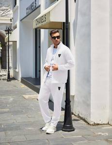 Vente en gros de survêtements de jogging de haute qualité pour l'entraînement et l'exercice en salle de sport Survêtement personnalisé et chaud pour l'hiver - Product Image 3