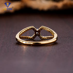 Lab-Stone Party Wear Bague en diamant 0.32 TDW Diamant taille ronde Or jaune Couleur EF-VS - Product Image 4