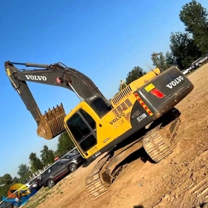 Excavadora Volvo EC210BLC Usada de Alta Calidad, Año 2015, con 2900 Horas de Uso y Capacidad de Cucharón de 0.92m, en Venta - Product Image 6