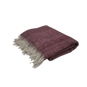 ผ้าห่มทอรูปก้างปลาเบอร์กันดีดีไซน์สไตล์เม็กซิกันเนื้อนุ่ม - Product Image 3