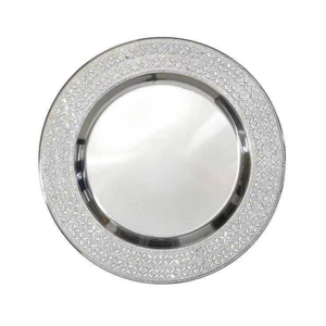 Assiettes de présentation en métal argenté avec motif floral en relief élégant, parfaites pour les réceptions de mariage, les tables de réception, les fêtes et les événements - Product Image 4
