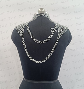 Haut médiéval en cotte de mailles fait à la main en aluminium anneau bout à bout pour femmes et filles tenue fantaisie Renaissance prix de gros disponible - Product Image 6