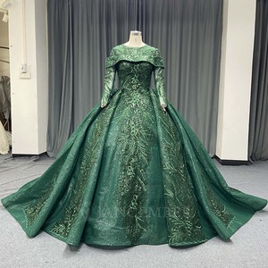 ANY261 Vestido de Noche Musulmán Verde Esmeralda de Manga Larga con Encaje - Product Image 1