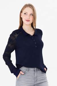 Blouse élégante en tricot à col polo pour femme - Motif rose, dentelle, manches longues, blanc, chic, tricot - Product Image 2