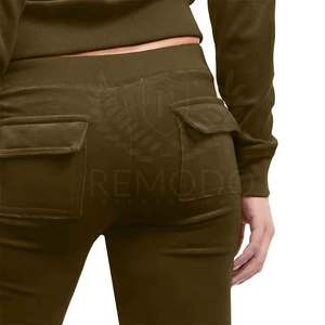 OEM ODM Service femmes velours survêtement mode femmes velours survêtement confortable à capuche et pantalon ensemble - Product Image 5