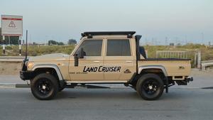 Toyota Land Cruiser 79 Pickup 2021 Usada, 4.5L, 8 Cilindros, 228hp, Diésel, 4x4, Transmisión Manual, 4WD, Volante a la Derecha - Product Image 2